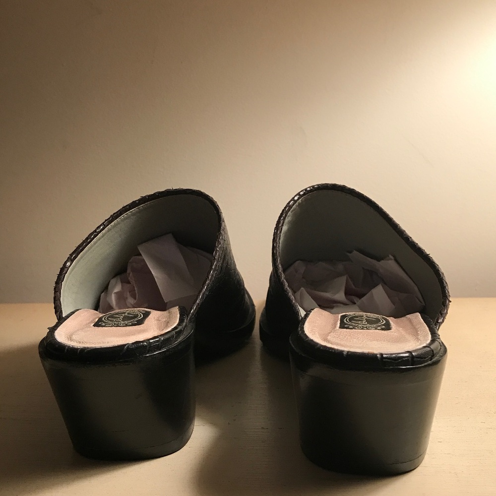 SALPY HAND CRAFTED DALLAS MULES - Picture 8 of 13